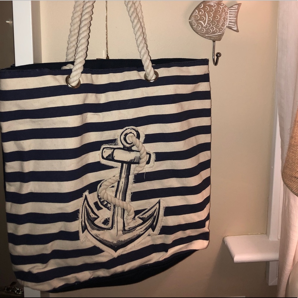 Beach tote